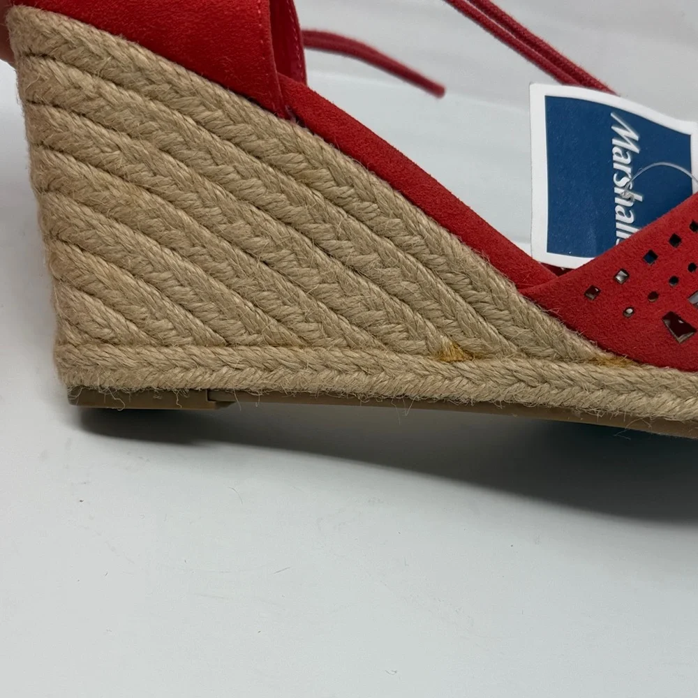 Unisa Faux Suede Orange/Red Wedge laser cut espadrille Sandals Size 9.5